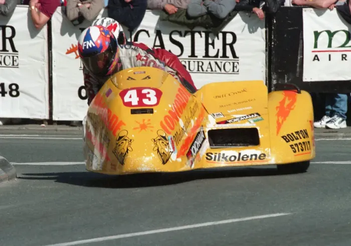 Framed Print : Bill Crook & Ian Gemmell (Jacons Starfire) 1999 Sidecar TT Framed Print : Bill Crook & Ian Gemmell (Jacons Starfire) 1999 Sidecar TT