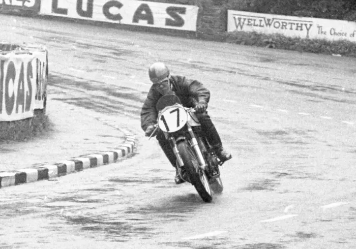 Framed Print : Cyril Julian (Norton) 1954 Senior TT Framed Print : Cyril Julian (Norton) 1954 Senior TT