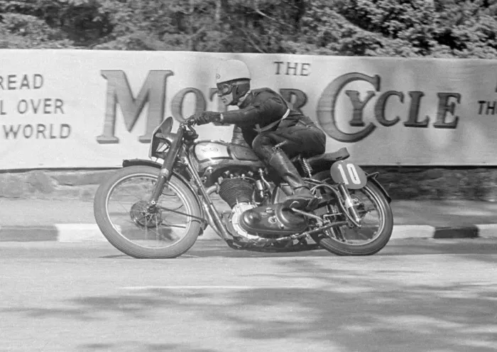 Framed Print : D A Gadd (Norton) 1951 Senior Clubman TT Framed Print : D A Gadd (Norton) 1951 Senior Clubman TT