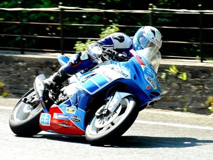 Framed Print : Daley Mathison (Suzuki) Supersport 1 TT Framed Print : Daley Mathison (Suzuki) Supersport 1 TT
