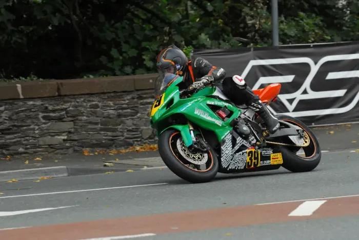 Framed Print : Damian Horan (Suzuki) 2015 Senior Manx Grand Prix Framed Print : Damian Horan (Suzuki) 2015 Senior Manx Grand Prix