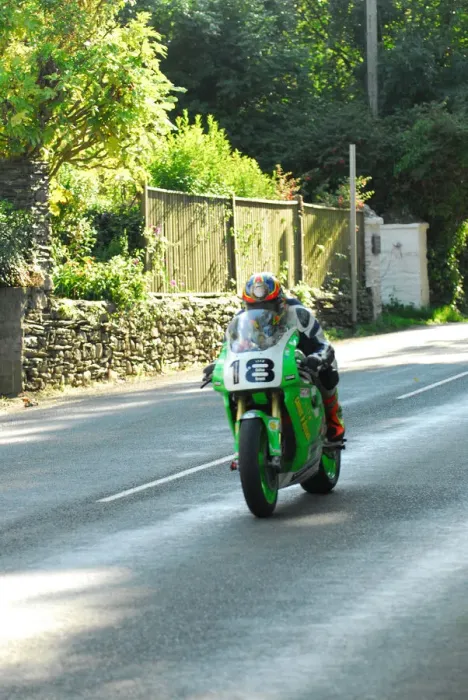 Framed Print : Dan Cooper (Kawasaki) Formula One Classic TT Framed Print : Dan Cooper (Kawasaki) Formula One Classic TT