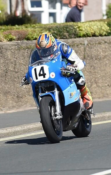Dan Cooper (Suzuki) 2016 Superbike Classic TT