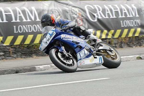 Dan Kneen (Suzuki) 2009 Supersport TT