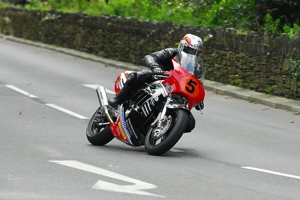 Dan Kneen (Suzuki) 2012 Classic Superbike MGP