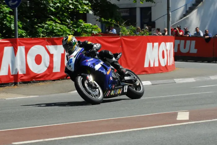 Framed Print : Dan Kneen (Suzuki) 2013 Supersport TT Framed Print : Dan Kneen (Suzuki) 2013 Supersport TT