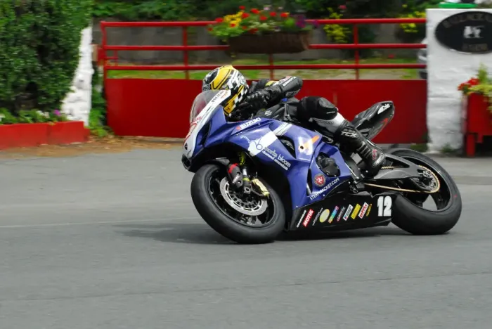 Framed Print : Dan Kneen (Suzuki) 2013 Superstock TT