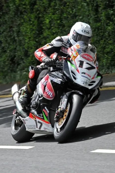 Framed Print : Dan Kneen (Suzuki) 2014 Senior TT Framed Print : Dan Kneen (Suzuki) 2014 Senior TT