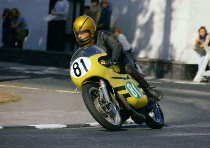 Framed Print : Dan Starkey (Greeves) 1975 Lightweight Manx Grand Prix Framed Print : Dan Starkey (Greeves) 1975 Lightweight Manx Grand Prix