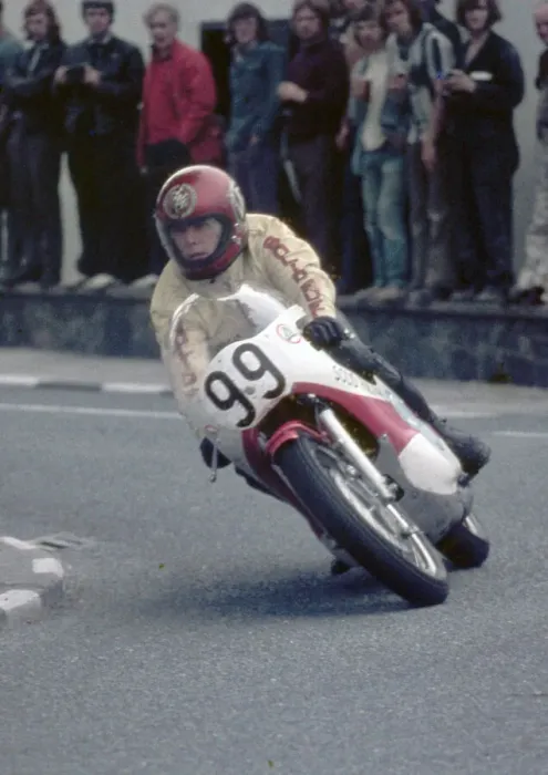 Framed Print : Danny Shimmin (Yamaha) 1973 Junior Manx Grand Prix Framed Print : Danny Shimmin (Yamaha) 1973 Junior Manx Grand Prix