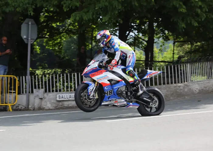 Framed Print : Danny Webb (BMW) 2018 Superbike TT Framed Print : Danny Webb (BMW) 2018 Superbike TT