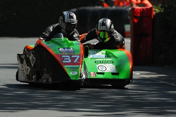 Darren Hope & Paul Bumfrey (Kawasaki) 2013 Sidecar TT