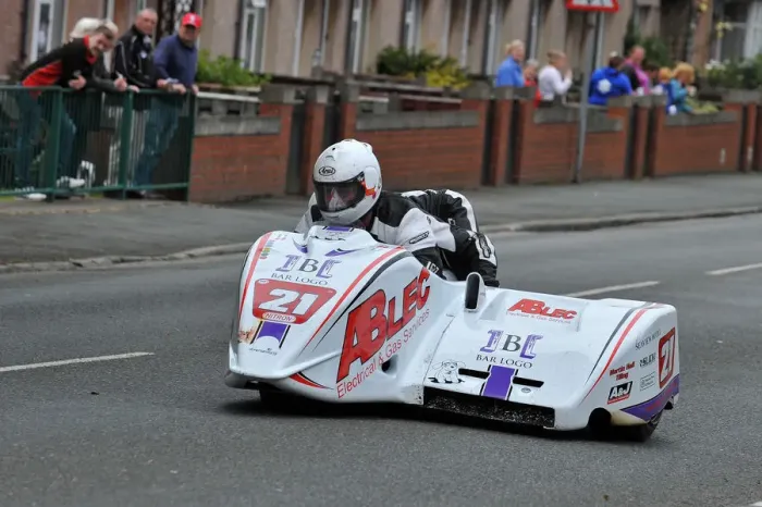 Framed Print : Darren Hope & Paul Bumfrey (LCR Kawasaki) 2014 Sidecar TT Framed Print : Darren Hope & Paul Bumfrey (LCR Kawasaki) 2014 Sidecar TT