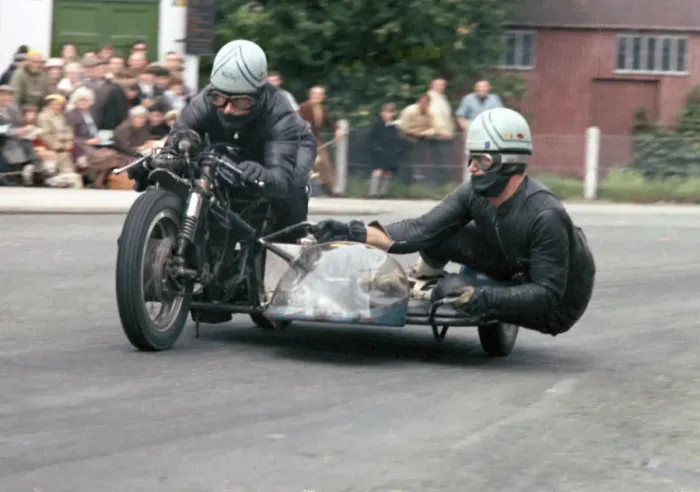 Framed Print : Dave Ajax & M D Caley (Norton) 1965 Sidecar TT