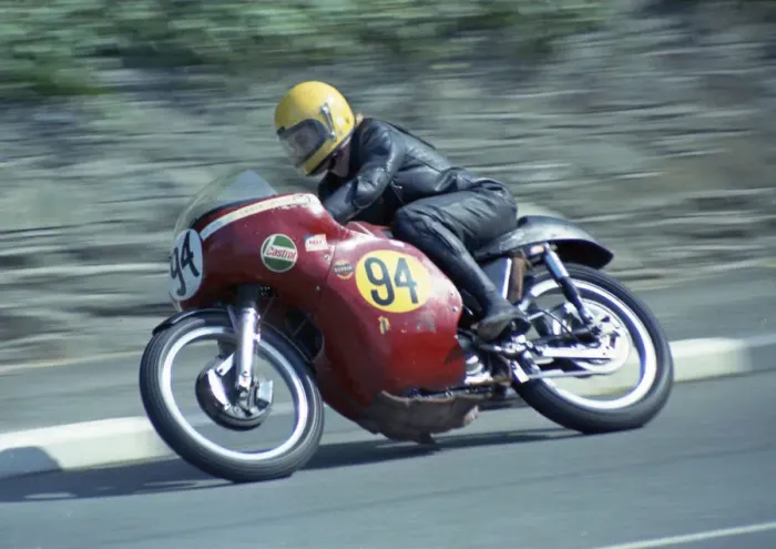 Framed Print : Dave Bevan (Matchless) 1973 Senior Manx Grand Prix Framed Print : Dave Bevan (Matchless) 1973 Senior Manx Grand Prix