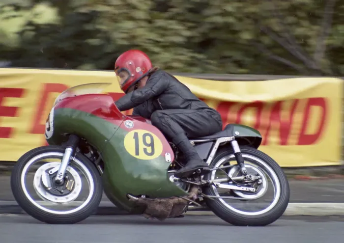 Framed Print : Dave Bevan (Matchless) 1974 Senior Manx Grand Prix Framed Print : Dave Bevan (Matchless) 1974 Senior Manx Grand Prix