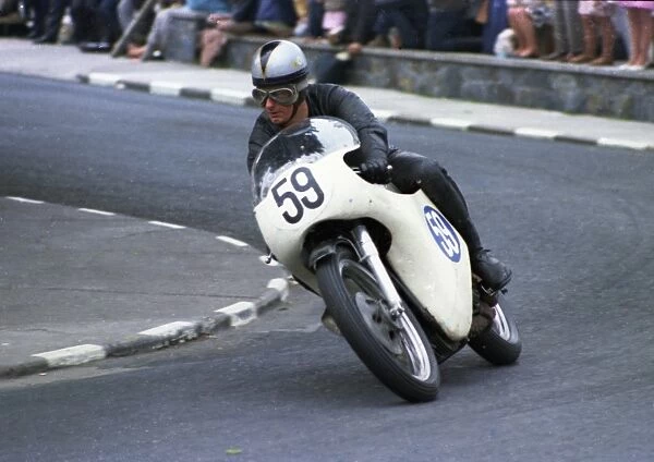 Dave Brown (Norton) 1968 Junior TT