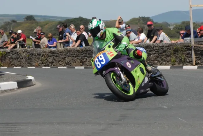 Framed Print : Dave Clarke (Kawasaki) 2011 Southern 100 Framed Print : Dave Clarke (Kawasaki) 2011 Southern 100