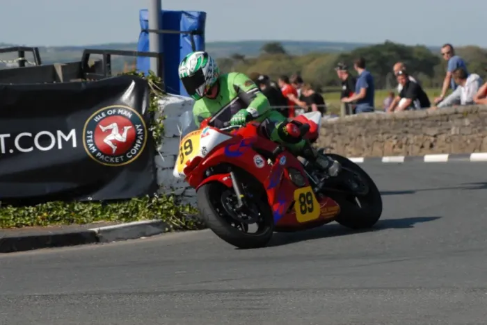 Framed Print : Dave Clarke (Yamaha) 2011 Southern 100 Framed Print : Dave Clarke (Yamaha) 2011 Southern 100