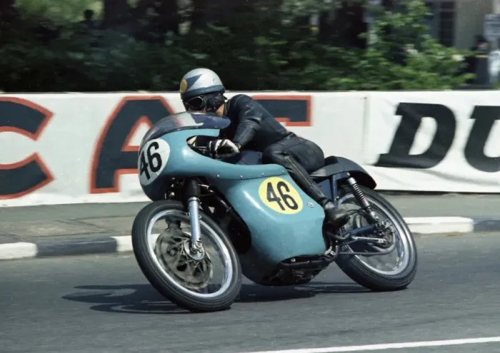 Framed Print : Dave Croxford (Matchless) 1967 Senior TT Framed Print : Dave Croxford (Matchless) 1967 Senior TT