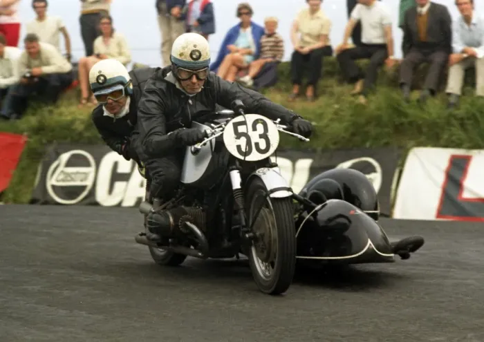 Framed Print : Dave Dickinson & Stan Cooper (BMW) 1970 750cc Sidecar TT Framed Print : Dave Dickinson & Stan Cooper (BMW) 1970 750cc Sidecar TT