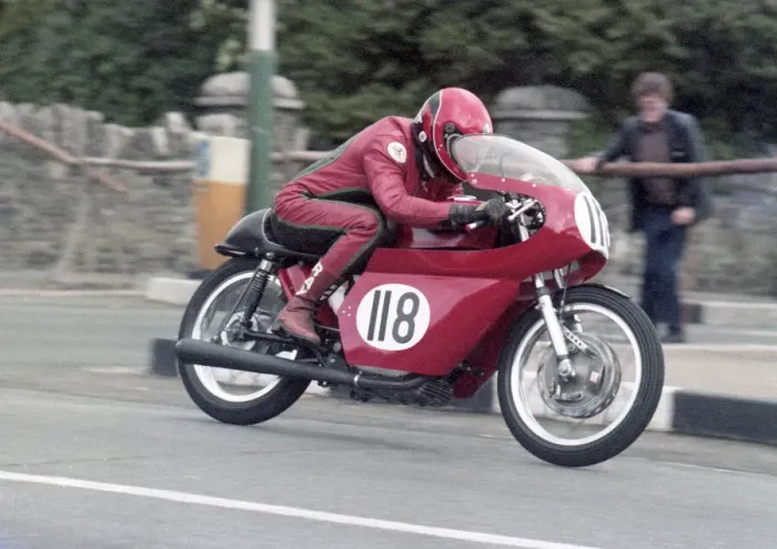 Framed Print : Dave Dock (Ducati) 1983 Lightweight Classic Manx Grand Prix