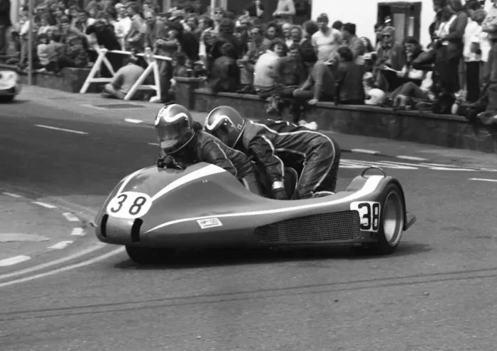 Framed Print : Dave Hallam & John Havercroft (Windle Yamaha) 1980 Sidecar TT Framed Print : Dave Hallam & John Havercroft (Windle Yamaha) 1980 Sidecar TT
