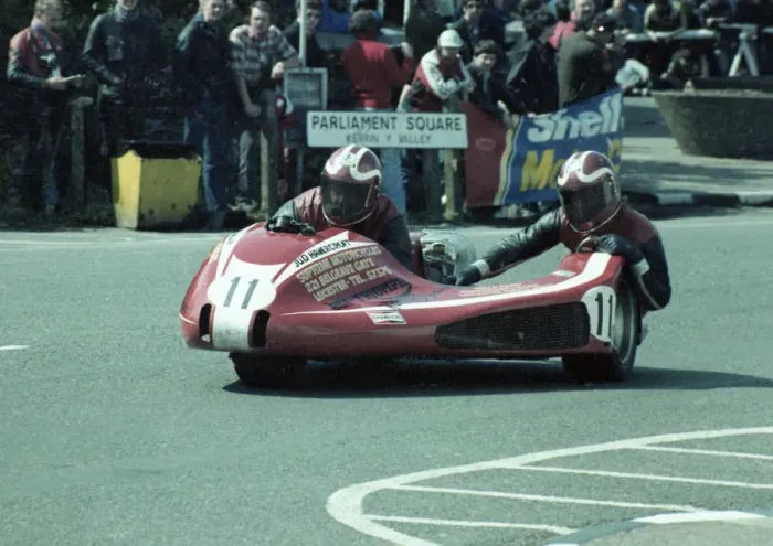 Framed Print : Dave Hallam & Jud Havercroft (Yamaha) 1981 Sidecar TT Framed Print : Dave Hallam & Jud Havercroft (Yamaha) 1981 Sidecar TT