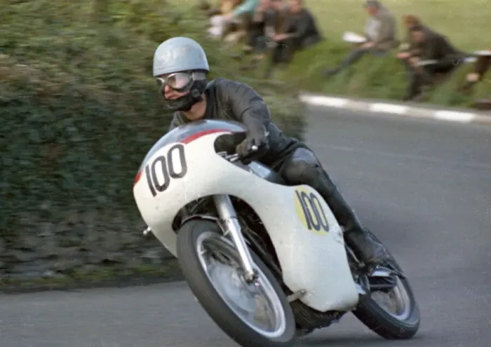 Framed Print : Dave Harrison (Norton) 1967 Senior Manx Grand Prix Framed Print : Dave Harrison (Norton) 1967 Senior Manx Grand Prix