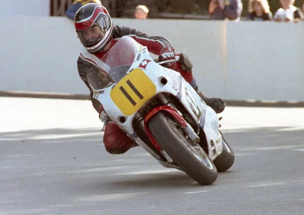 Dave Hayward (Suzuki) 1990 Newcomers Manx Grand Prix