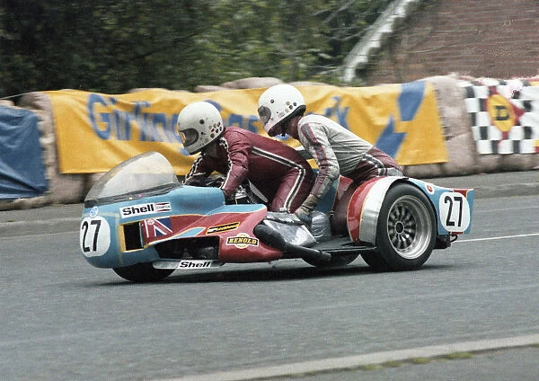 Dave Houghton & Ashley Wooller (Reemaun) 1979 Sidecar TT