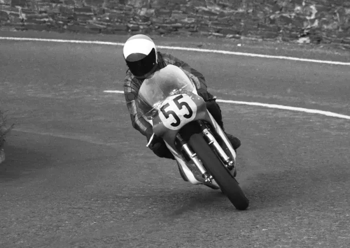 Framed Print : Dave Hughes (Yamaha) 1980 Senior TT Framed Print : Dave Hughes (Yamaha) 1980 Senior TT