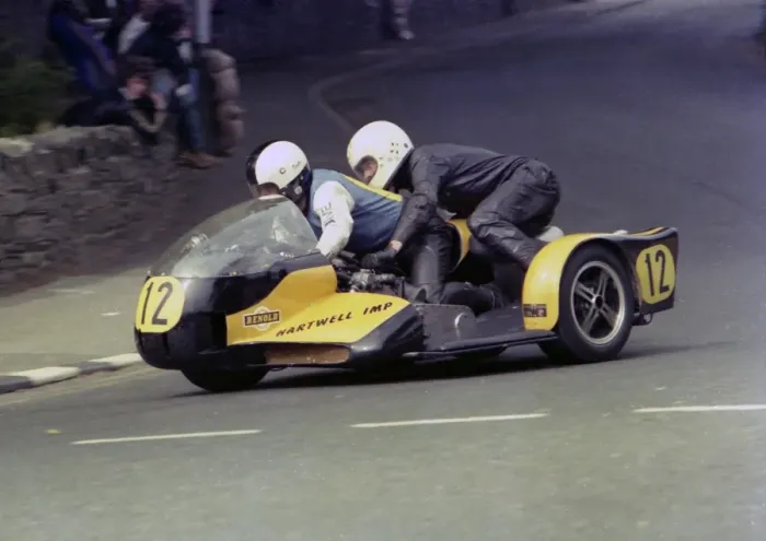 Framed Print : Dave Lawrence & Gary Townley (Limpet) 1976 1000cc Sidecar TT Framed Print : Dave Lawrence & Gary Townley (Limpet) 1976 1000cc Sidecar TT