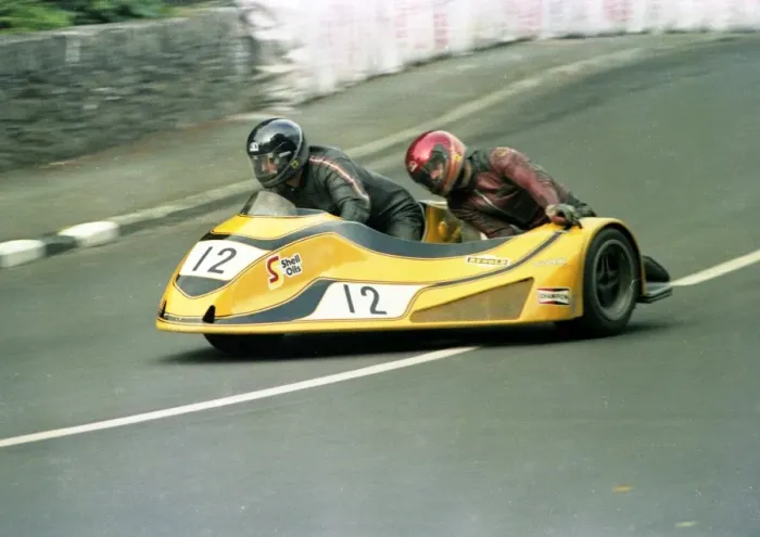 Framed Print : Dave Lawrence & Geoff Lewis (Windle Yamaha) 1983 Sidecar TT Framed Print : Dave Lawrence & Geoff Lewis (Windle Yamaha) 1983 Sidecar TT