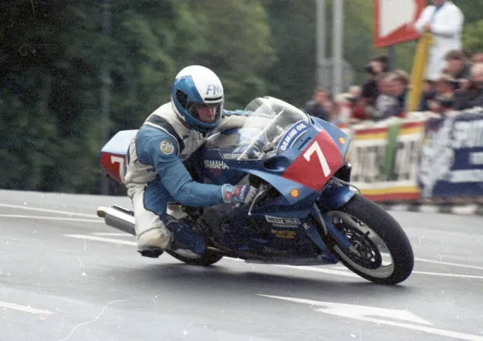 Framed Print : Dave Leach (Yamaha) 1989 Production 750 TT Framed Print : Dave Leach (Yamaha) 1989 Production 750 TT