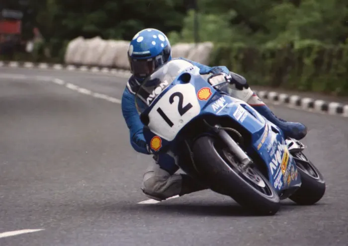 Framed Print : Dave Leach (Yamaha) 1990 Formula One TT Framed Print : Dave Leach (Yamaha) 1990 Formula One TT