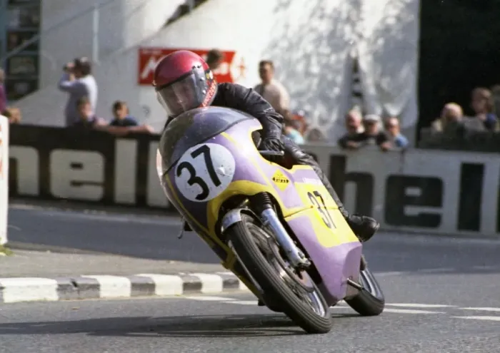 Framed Print : Dave Logan (Seeley) 1973 Senior Manx Grand Prix Framed Print : Dave Logan (Seeley) 1973 Senior Manx Grand Prix