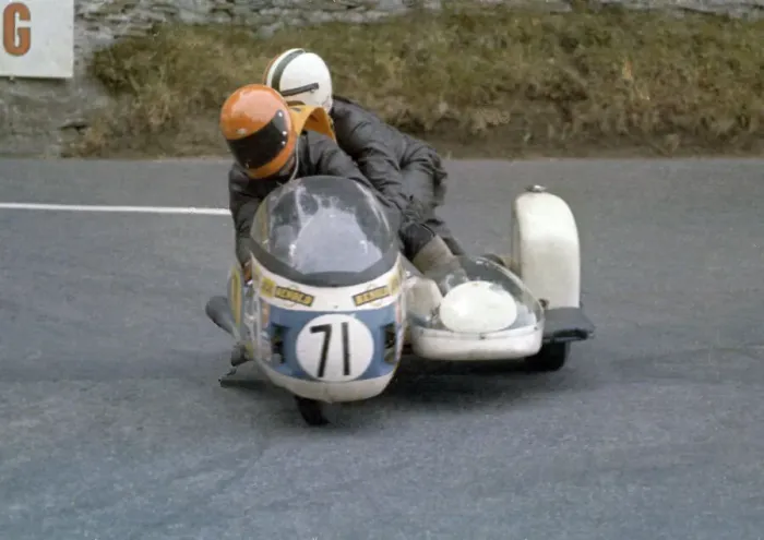 Framed Print : Dave Mallon & J Maher (BMW) 1972 750 Sidecar TT Framed Print : Dave Mallon & J Maher (BMW) 1972 750 Sidecar TT