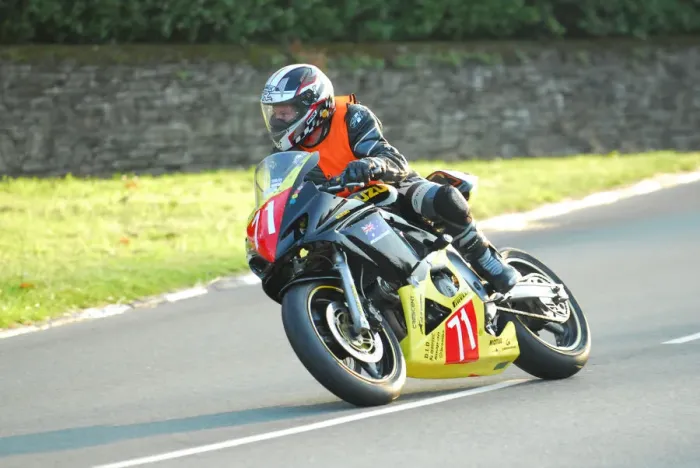 Framed Print : Dave Mason (Suzuki) Newcomers Manx Grand Prix Framed Print : Dave Mason (Suzuki) Newcomers Manx Grand Prix