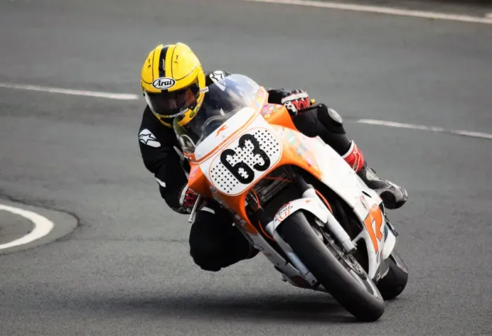 Framed Print : Dave Moffitt (Suzuki) 2018 Superbike Classic TT Framed Print : Dave Moffitt (Suzuki) 2018 Superbike Classic TT