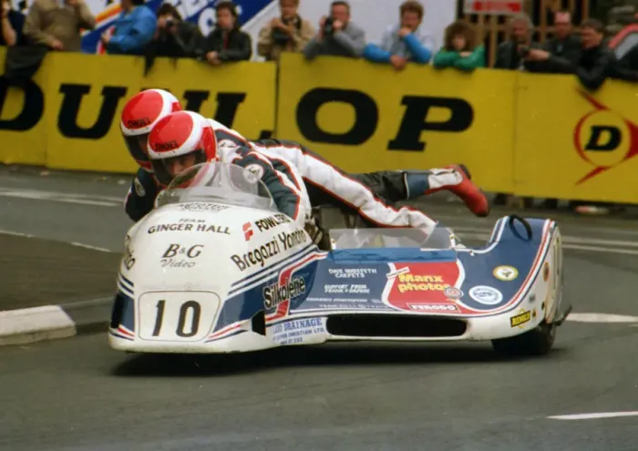 Framed Print : Dave Molyneux & Alan Langton (Yamaha) 1988 Sidecar TT Framed Print : Dave Molyneux & Alan Langton (Yamaha) 1988 Sidecar TT
