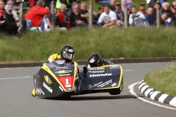 Framed Print : Dave Molyneux & Dan Sayle (DMR Honda) 2004 Sidecar TT Framed Print : Dave Molyneux & Dan Sayle (DMR Honda) 2004 Sidecar TT