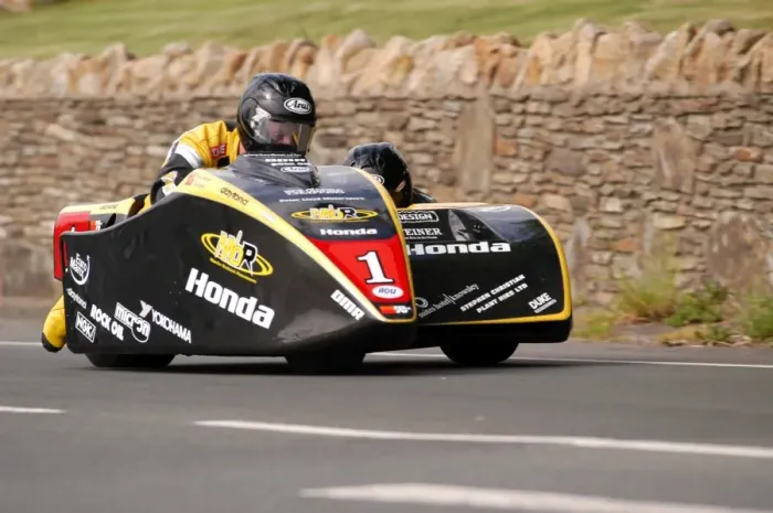 Framed Print : Dave Molyneux & Dan Sayle (DMR Honda) 2004 Sidecar TT Framed Print : Dave Molyneux & Dan Sayle (DMR Honda) 2004 Sidecar TT