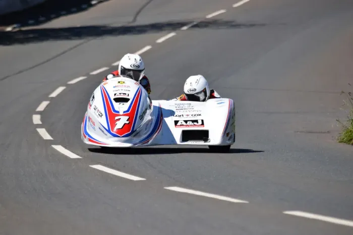 Framed Print : Dave Molyneux & Harry Payne (Yamaha) 2019 Sidecar TT Framed Print : Dave Molyneux & Harry Payne (Yamaha) 2019 Sidecar TT
