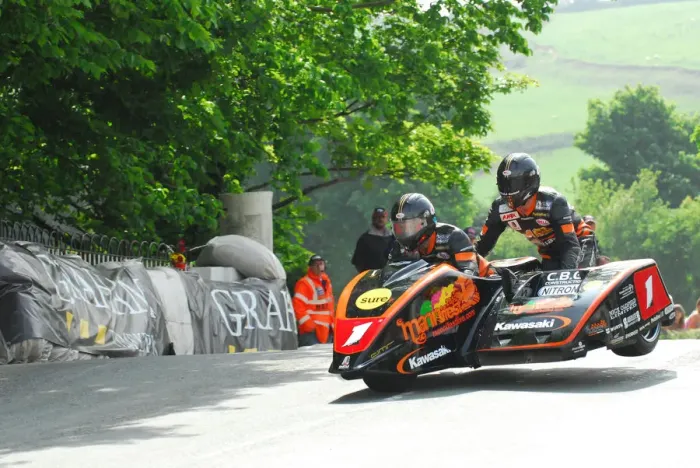 Framed Print : Dave Molyneux and Patrick Farrance (DMR) 2012 Sidecar TT Framed Print : Dave Molyneux and Patrick Farrance (DMR) 2012 Sidecar TT