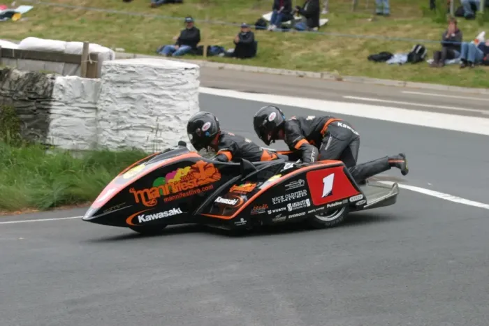 Framed Print : Dave Molyneux & Patrick Farrance (DMR Kawasaki) 2012 Sidecar TT Framed Print : Dave Molyneux & Patrick Farrance (DMR Kawasaki) 2012 Sidecar TT