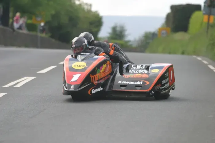 Framed Print : Dave Molyneux & Patrick Farrance (Kawasaki) 2012 Sidecar TT