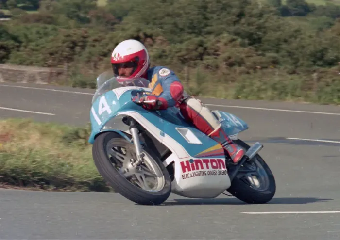 Framed Print : Dave Montgomery (Yamaha) 1987 Junior Manx Grand Prix Framed Print : Dave Montgomery (Yamaha) 1987 Junior Manx Grand Prix