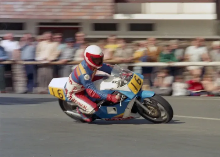 Framed Print : Dave Montgomery (Yamaha) 1987 Senior Manx Grand Prix Framed Print : Dave Montgomery (Yamaha) 1987 Senior Manx Grand Prix