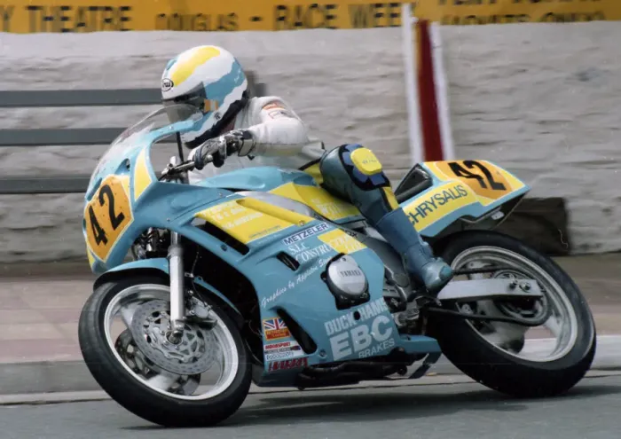 Framed Print : Dave Morris (Yamaha) 1991 Supersport 600 TT Framed Print : Dave Morris (Yamaha) 1991 Supersport 600 TT